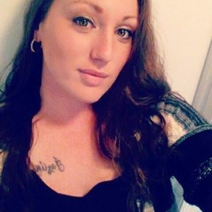 Meet your Posher, Brittney